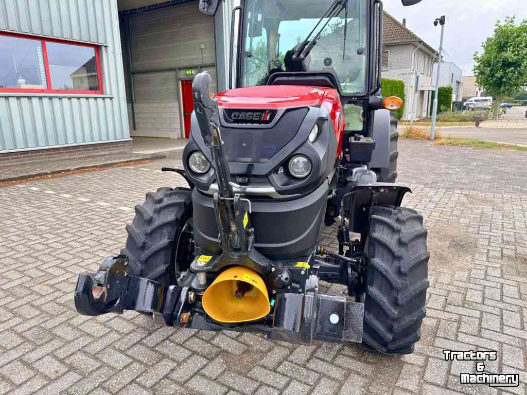 Smalspoor tractor Case Quantum 110N Stage V Cab CAT 4