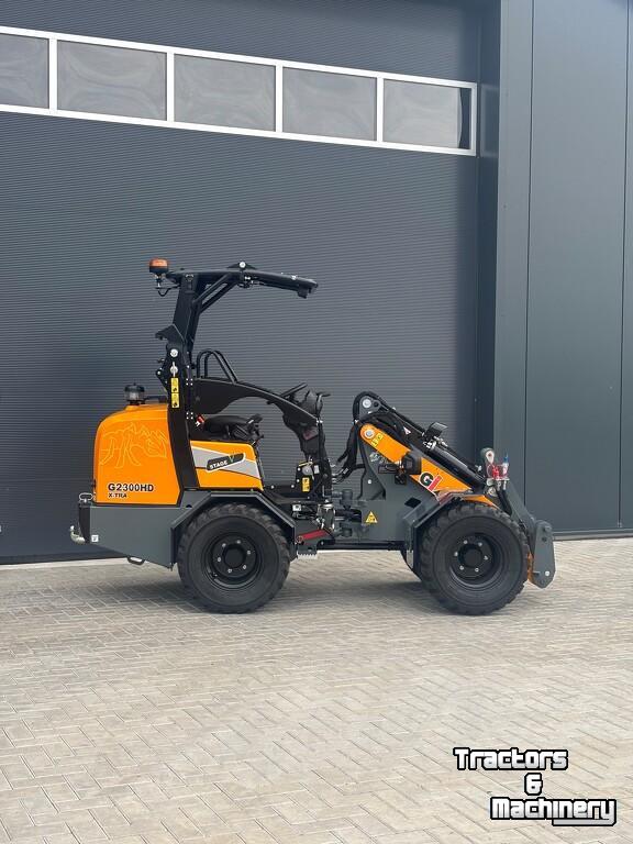 Shovel / Wiellader / Kniklader Giant G2300extra