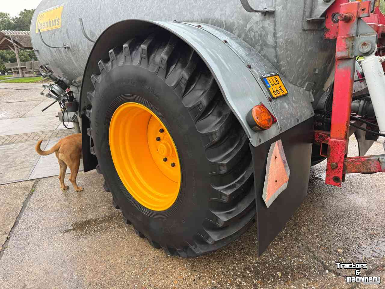 Mesttank Veenhuis Ecovac 8000 giertank + Bouwland injecteur bemester