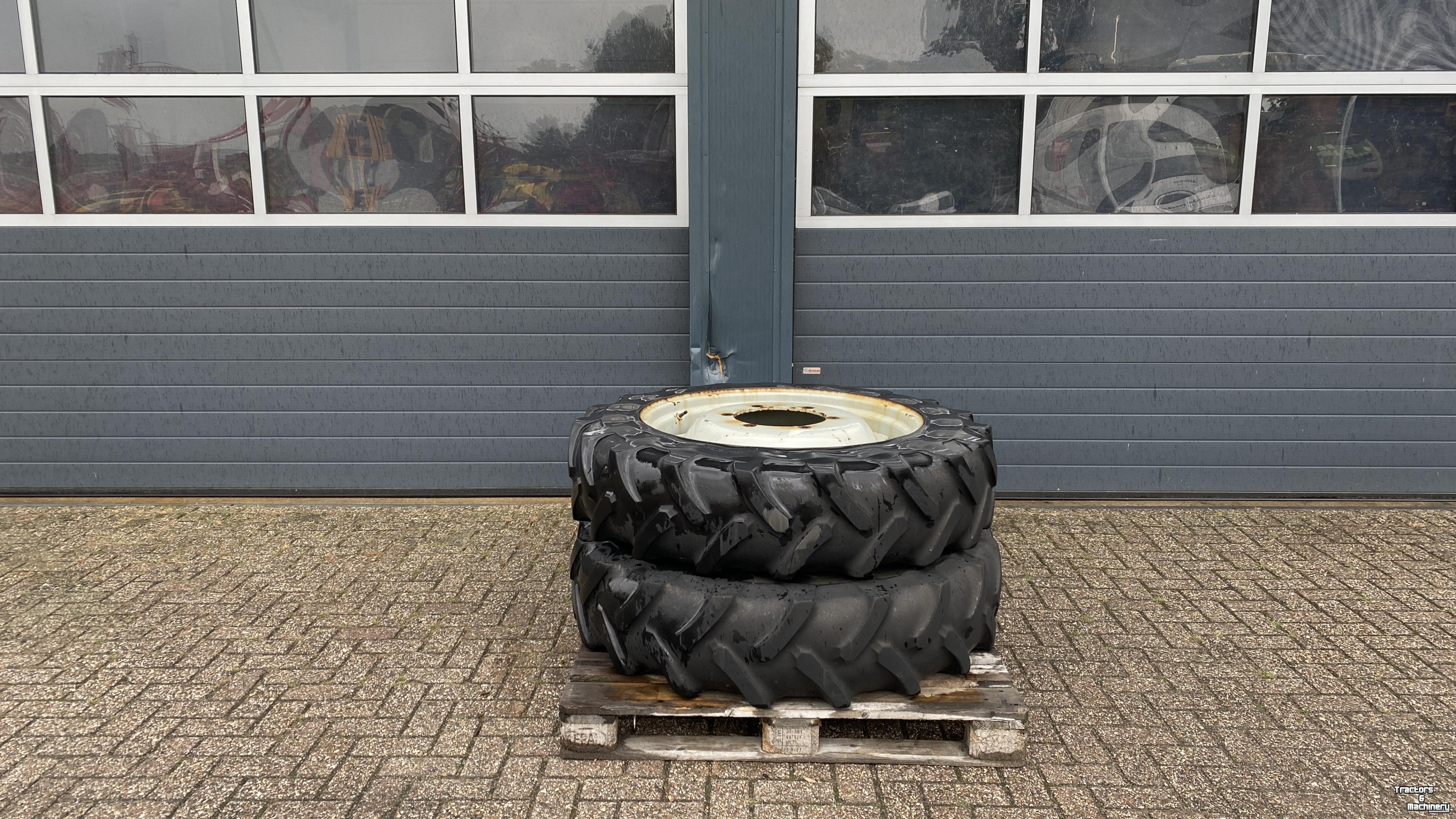 Wielen, Banden, Velgen & Afstandsringen Michelin 12.4R32 op 6 gaats velg
