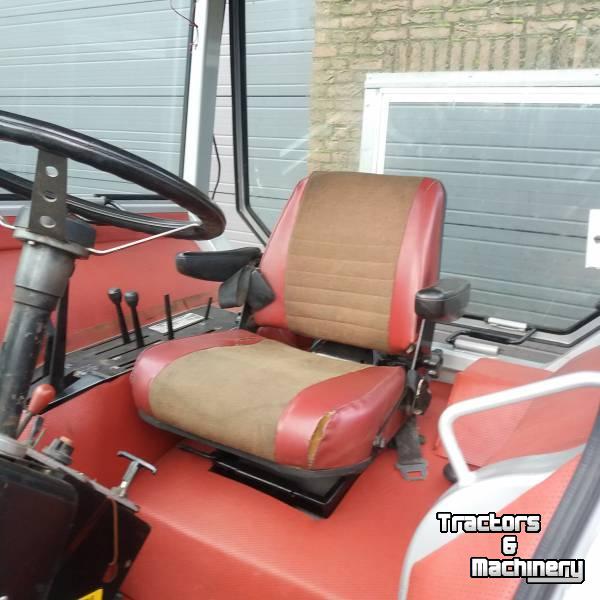 Tractor / Trekker White 2-135