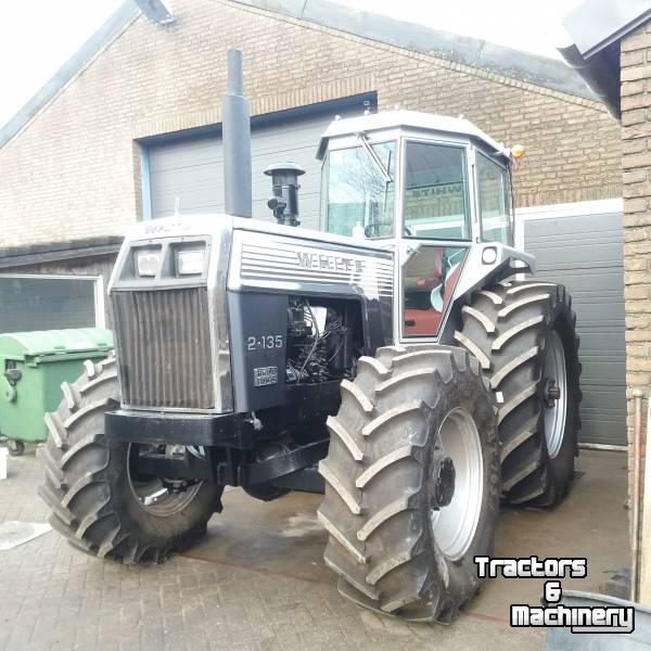 Tractor / Trekker White 2-135