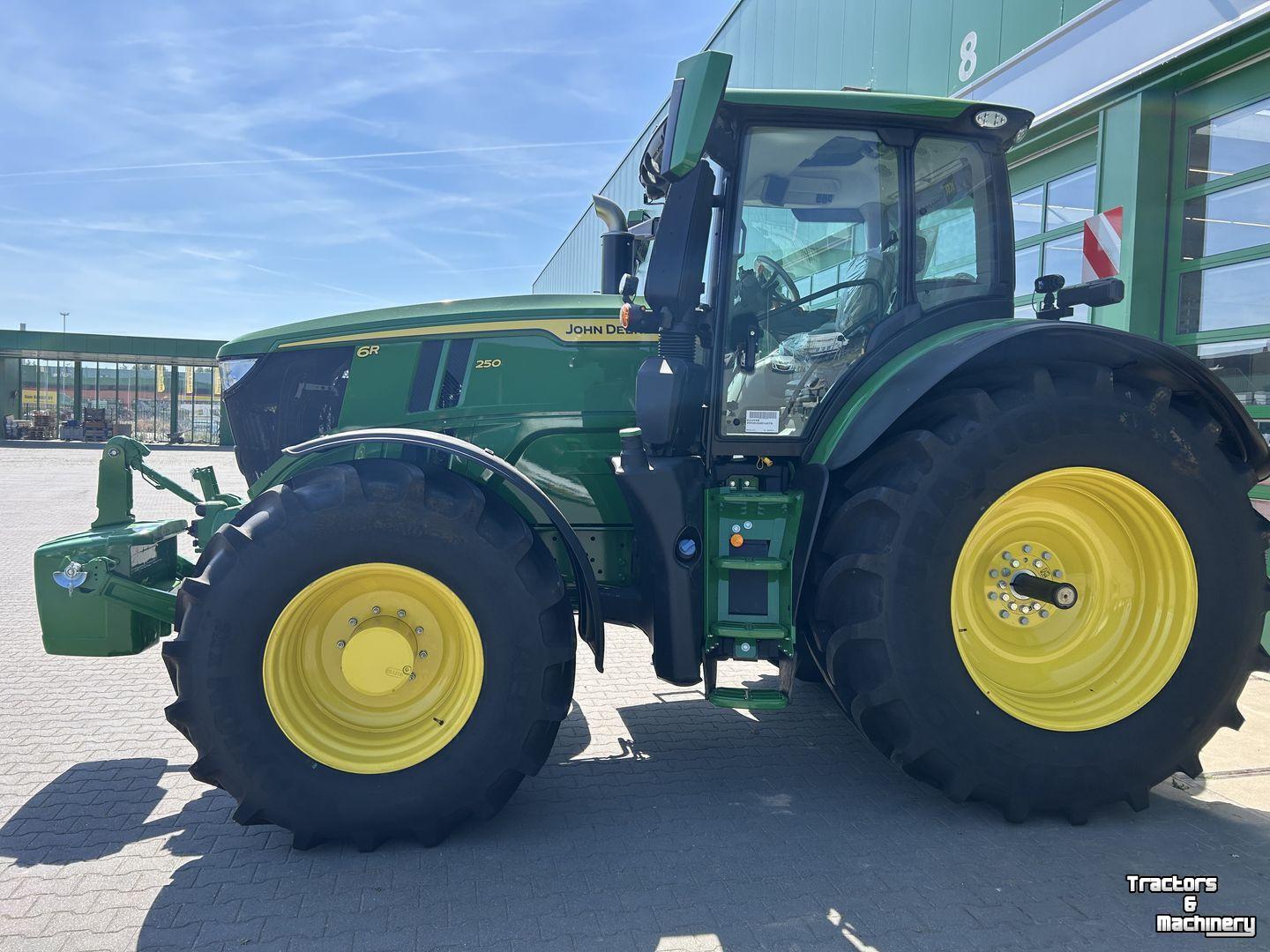 Tractor / Trekker John Deere 6R 250