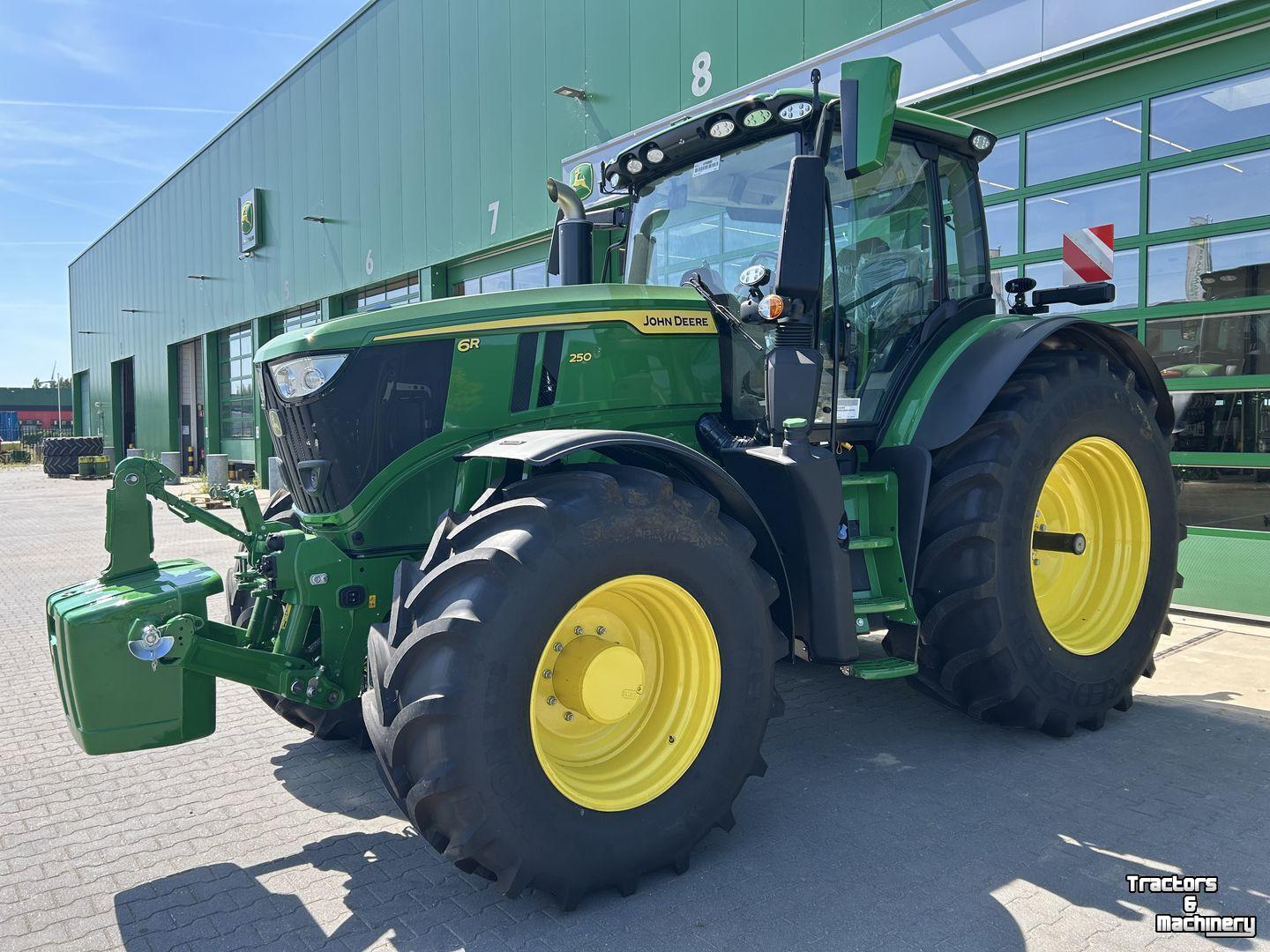 Tractor / Trekker John Deere 6R 250