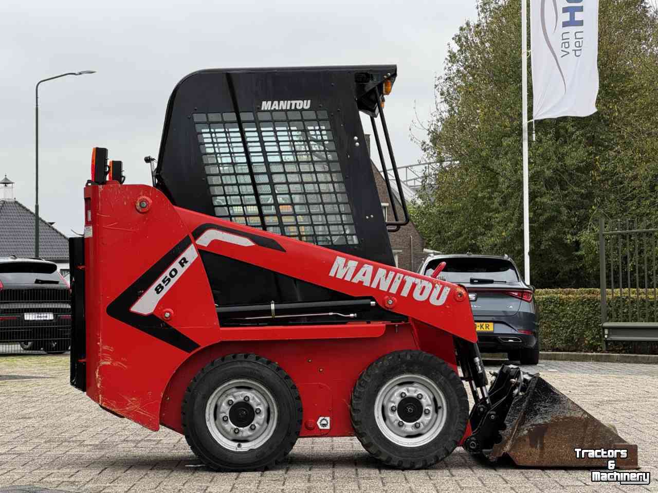 Schranklader / Skid Steer Lader Manitou 850R  Stage V Hydrostaat  150cm Breed