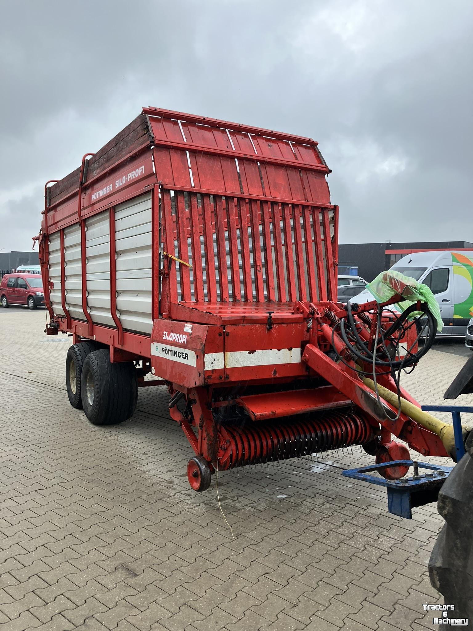 Oprijwagen Pottinger SW 102 SILO PROFI 1