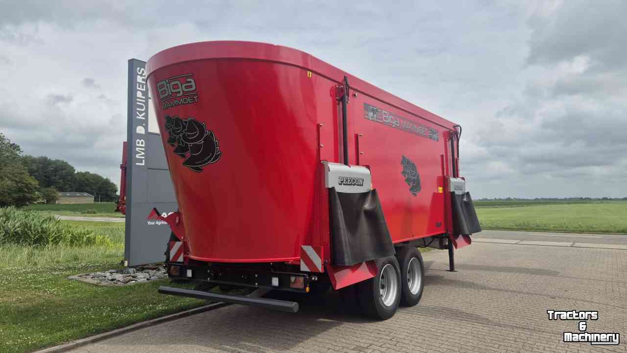 Voermengwagen Vertikaal Peecon Biga 40-230s Mammoet