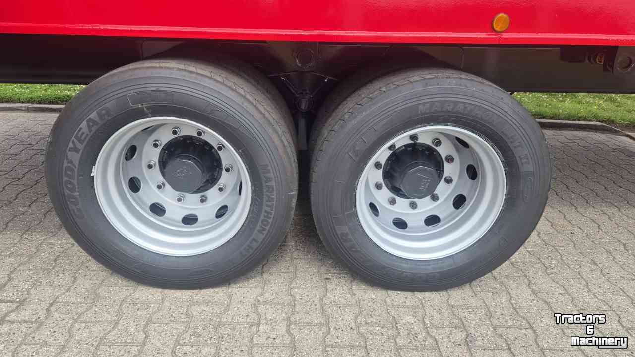Voermengwagen Vertikaal Peecon Biga 40-230s Mammoet