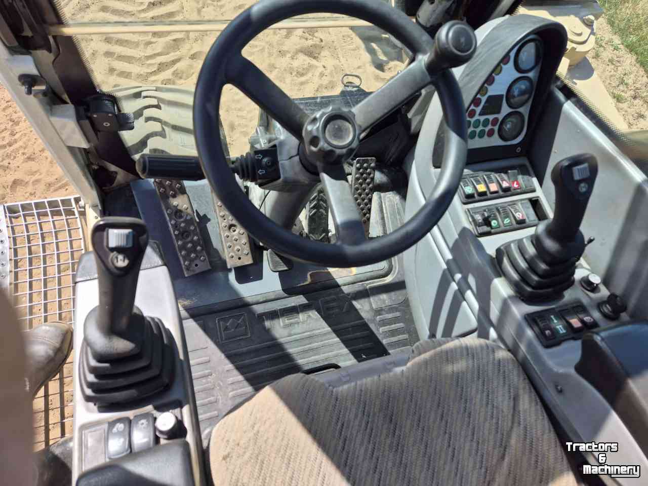 Bandenkraan / Graafmachine op wielen Terex TW 110
