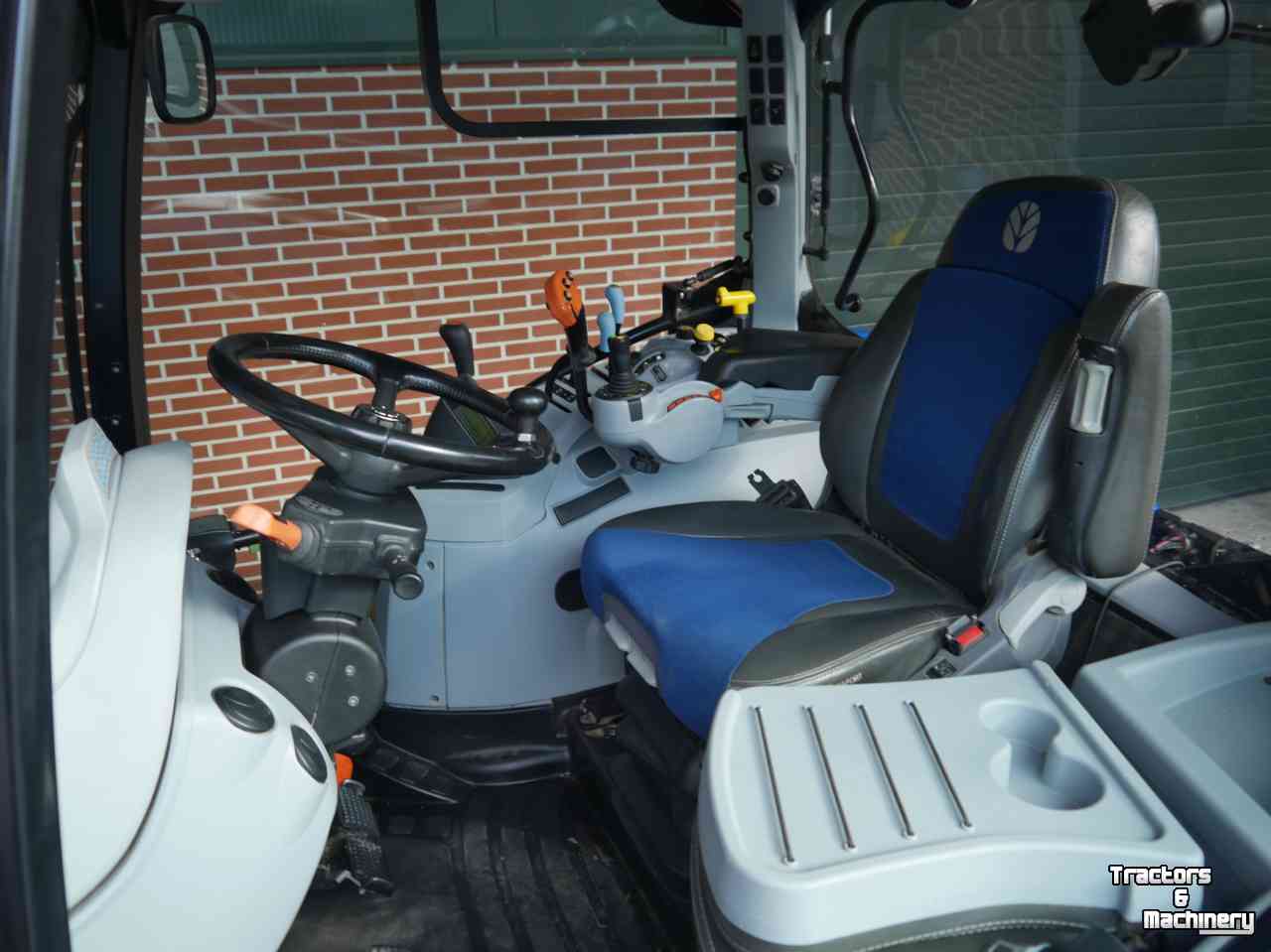 Tractor / Trekker New Holland T6.180 EC
