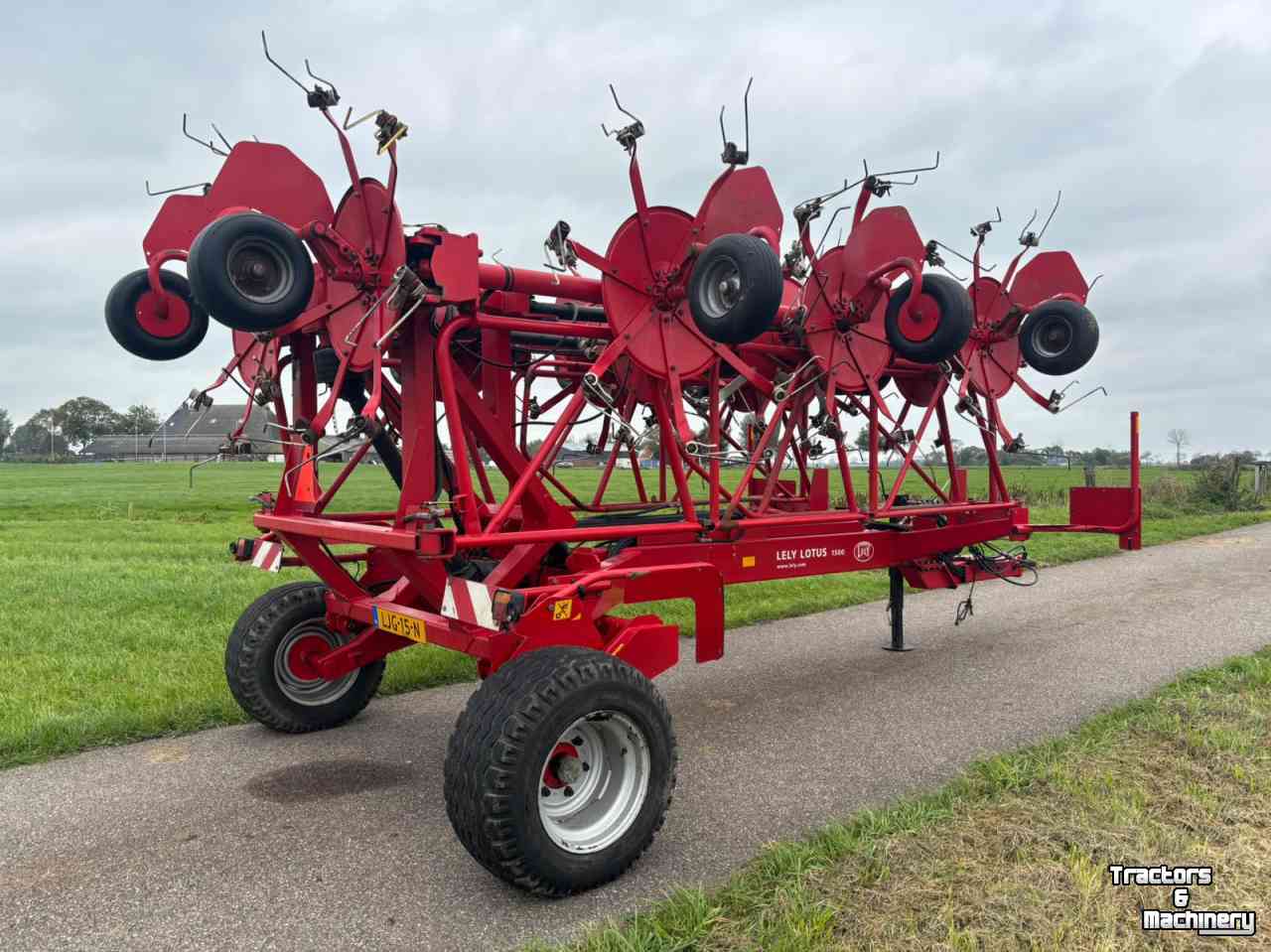 Schudder Lely Lotus 1500