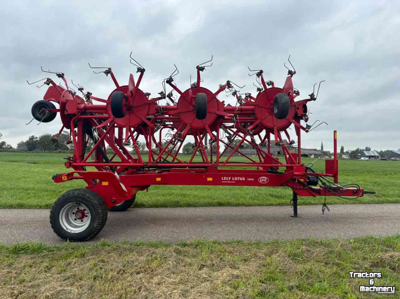 Schudder Lely Lotus 1500