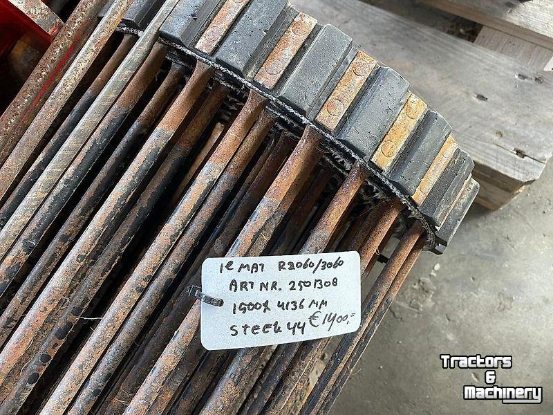 Diverse gebruikte onderdelen Dewulf Graafmat: Steek 44, breed 1500 mm