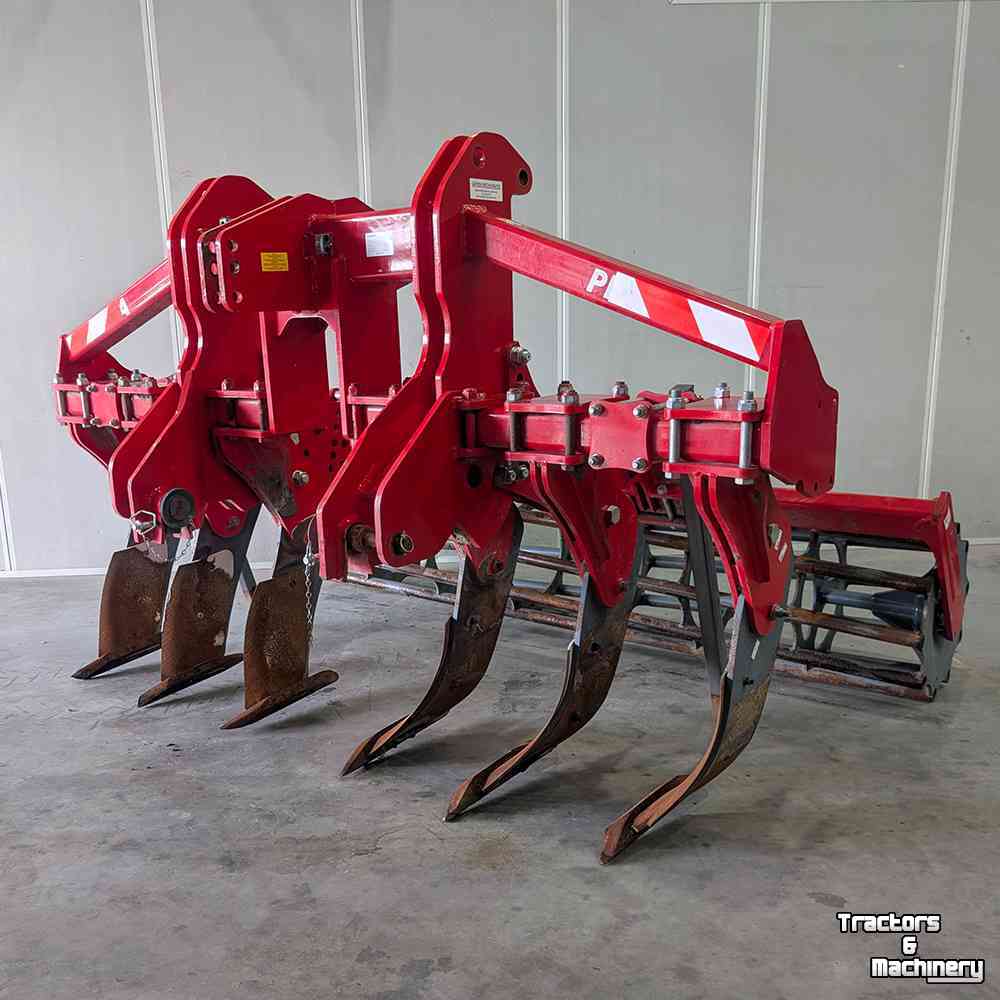 Woeler / Diepwoeler / Voorzetwoeler Unia Plow B4