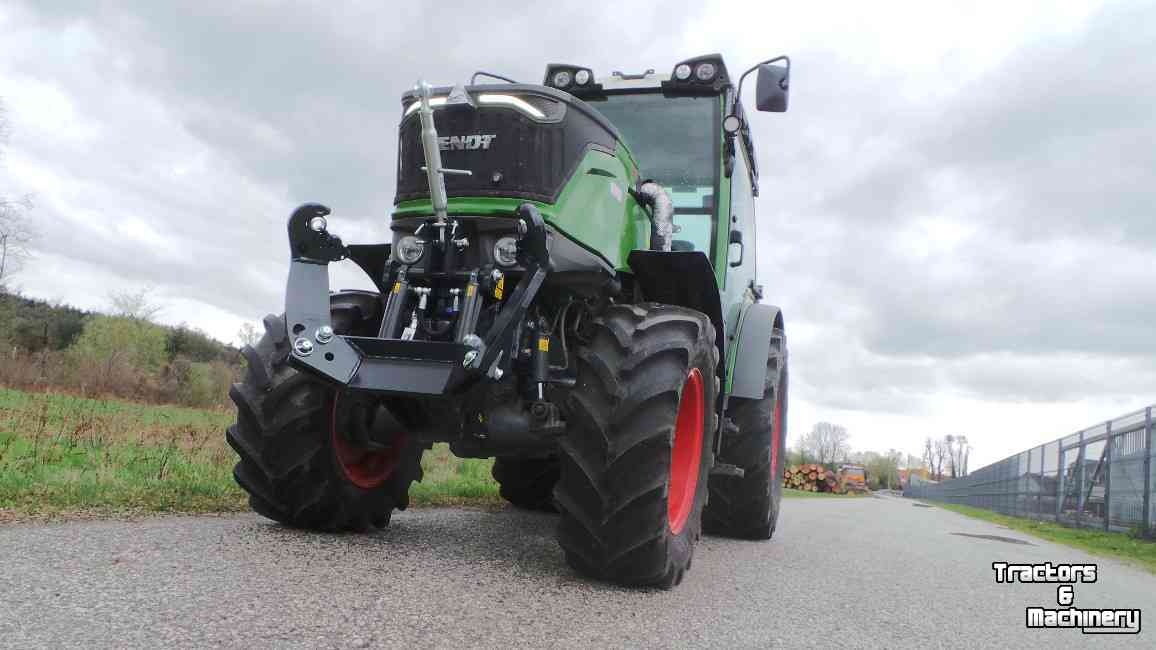 Smalspoor tractor Fendt 211/210/209/208 V/F/P Fronthef smalspoor
