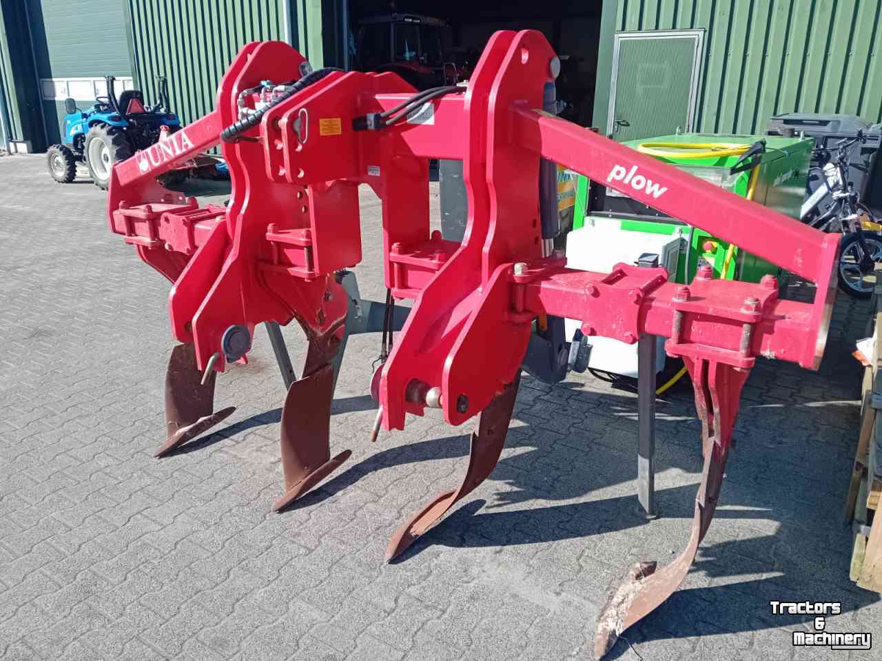 Woeler / Diepwoeler / Voorzetwoeler Unia Plow B4