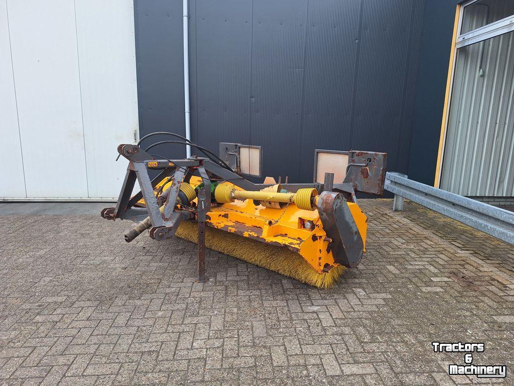 Veegmachine Holaras TURBO A-250