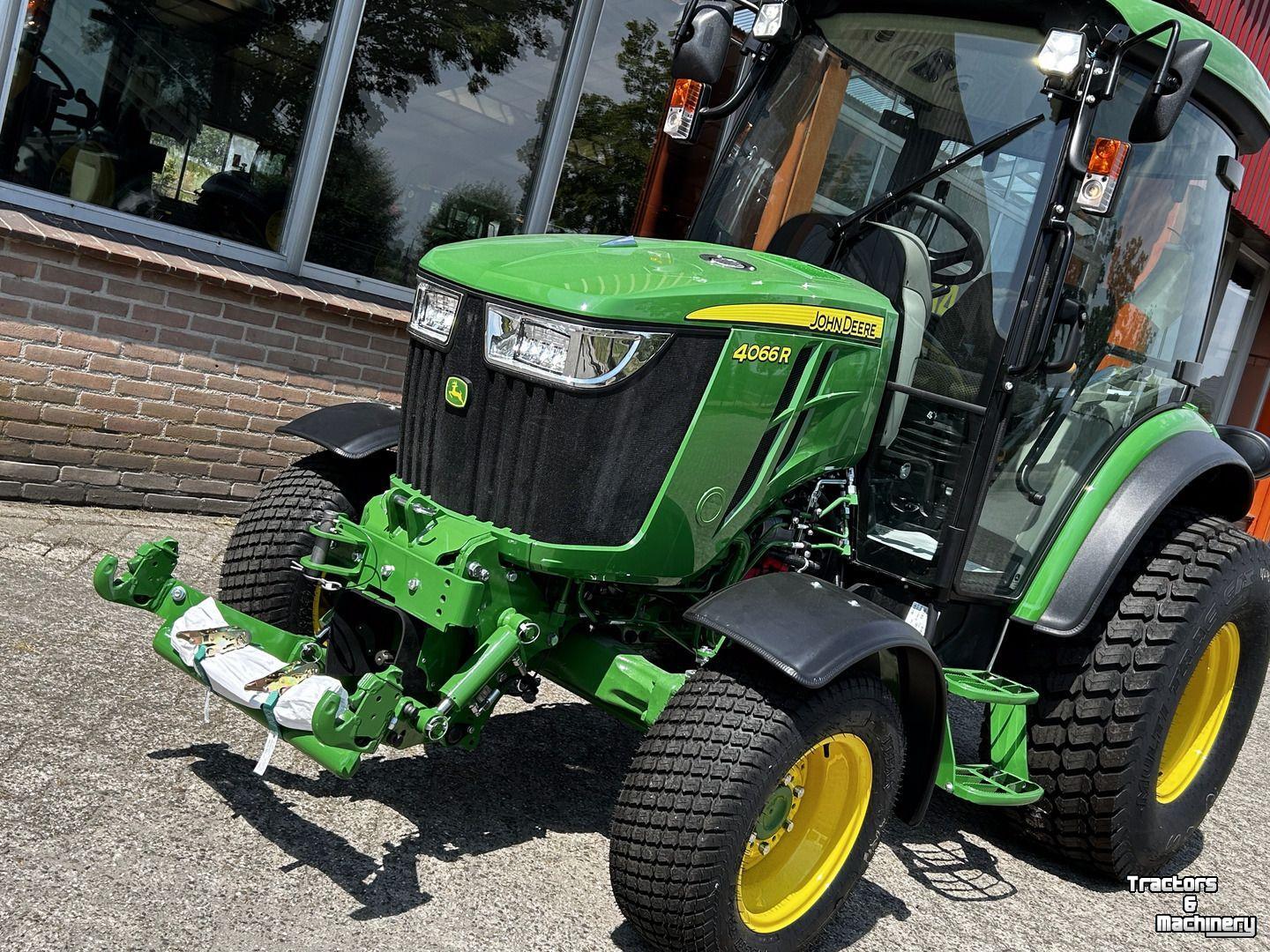 Smalspoor tractor John Deere 4066R