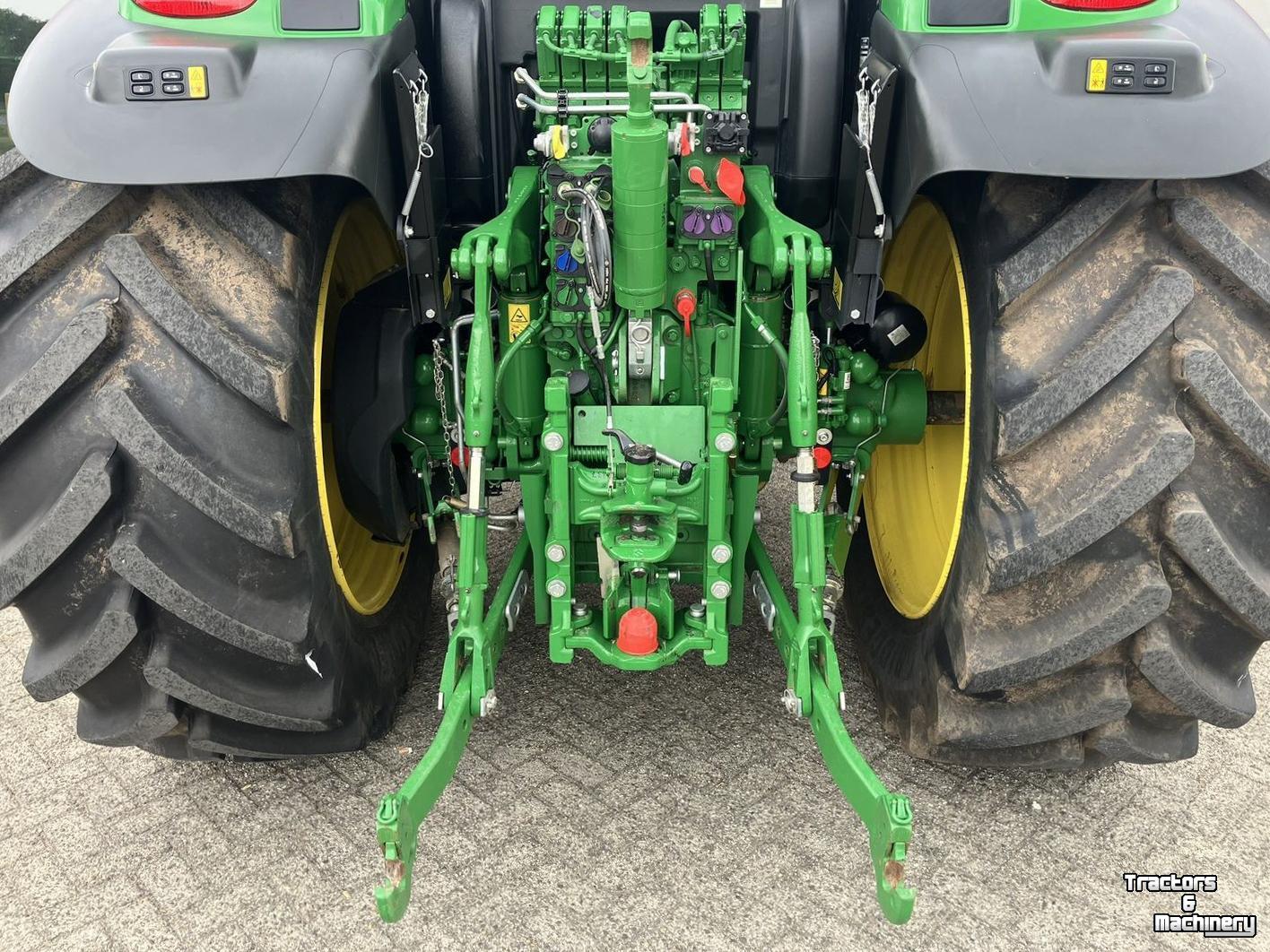 Tractor / Trekker John Deere 6R 185