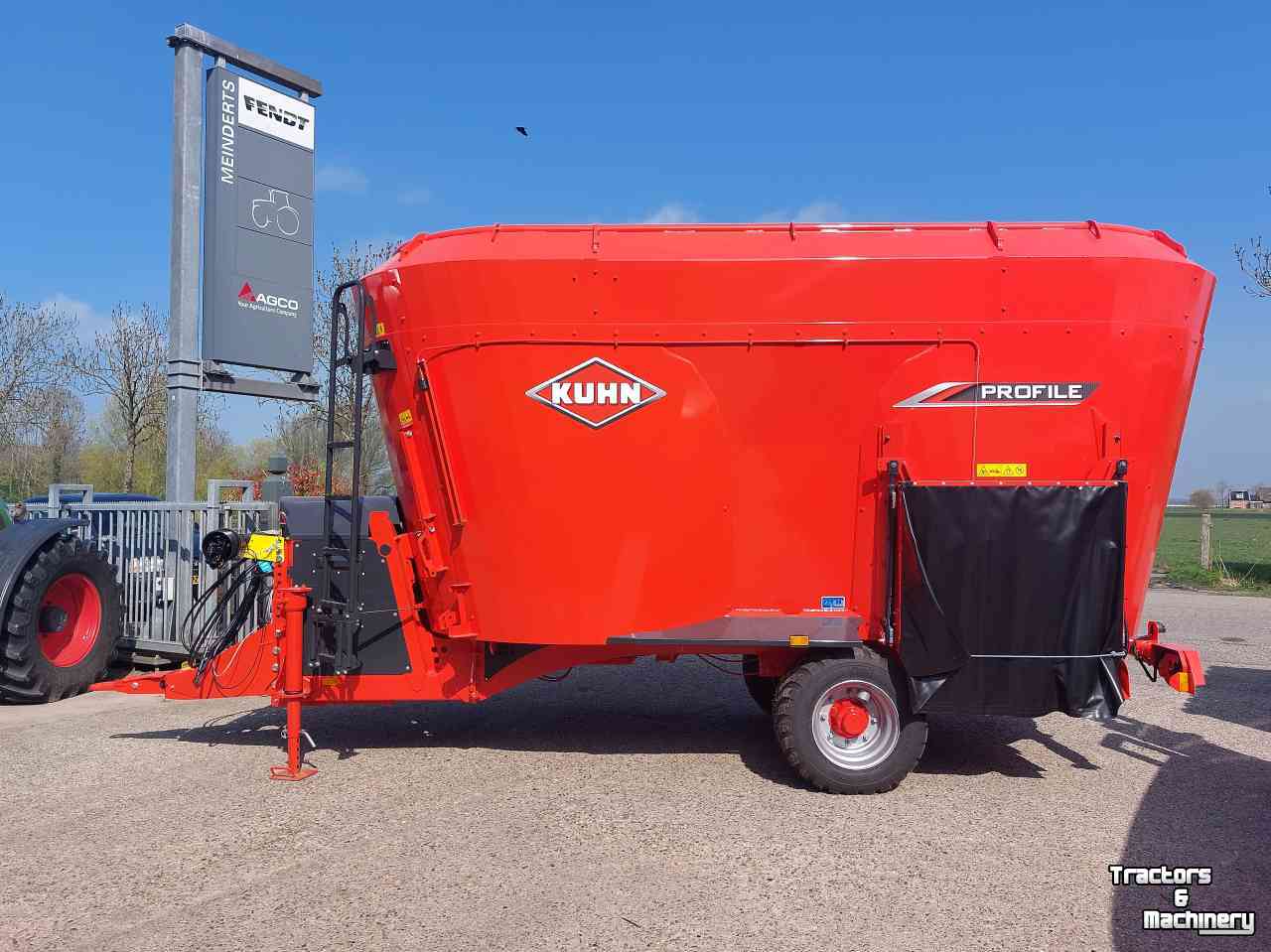 Voermengwagen Vertikaal Kuhn Profile 22.2 DM