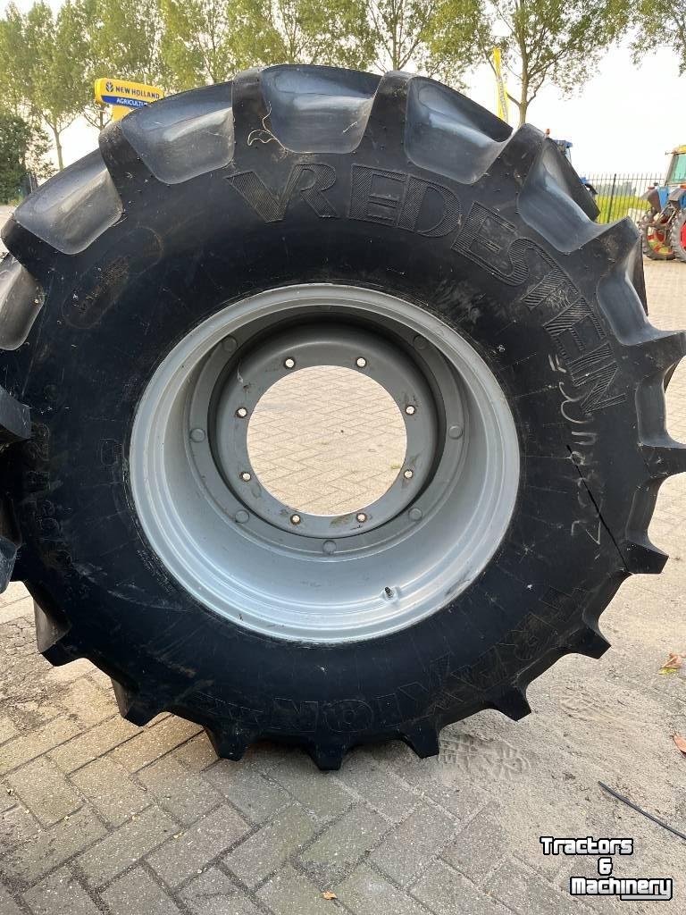 Wielen, Banden, Velgen & Afstandsringen Vredestein Traction XXL set