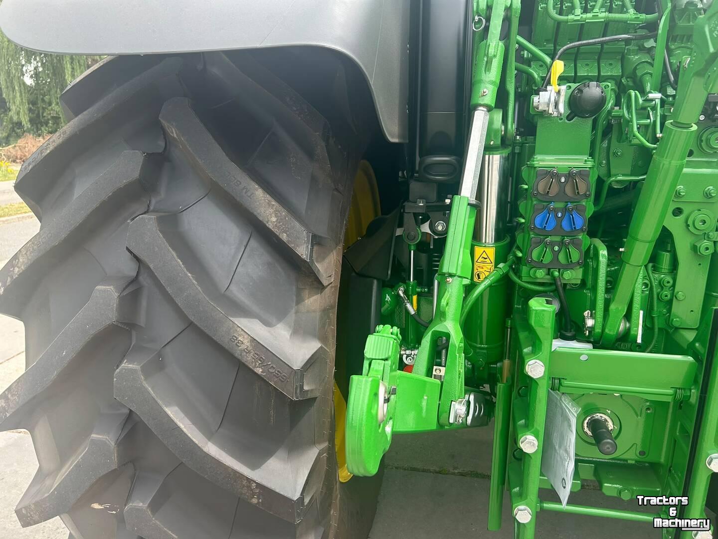 Tractor / Trekker John Deere 6R 150