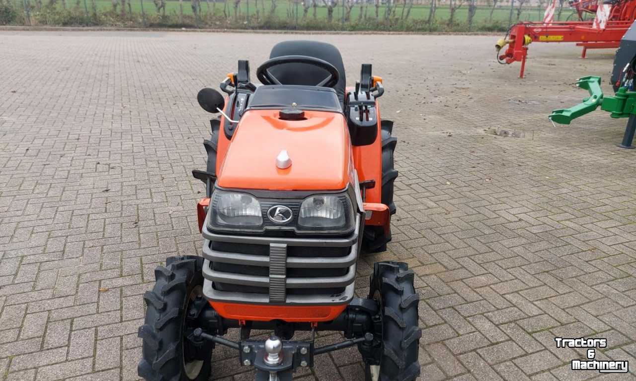 Tuinbouwtraktoren Kubota Granbia-Boy GB 150 Compact Tractor Traktor Tracteur