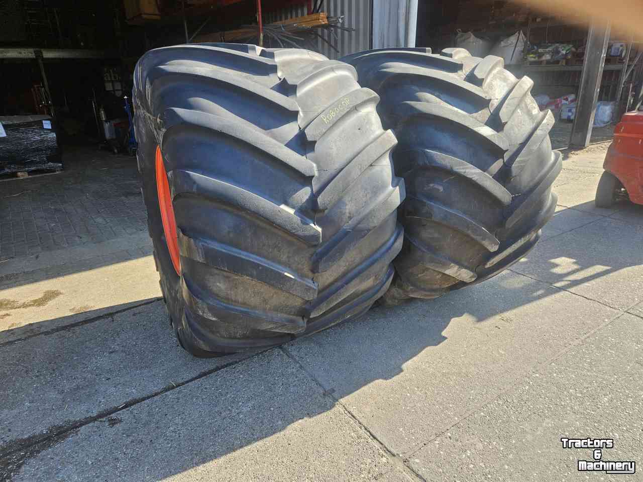 Wielen, Banden, Velgen & Afstandsringen Michelin 1000/50R25. 40 mm