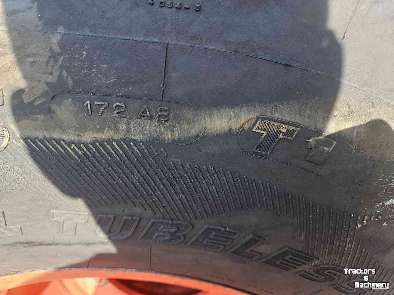 Wielen, Banden, Velgen & Afstandsringen Michelin 1000/50R25. 40 mm