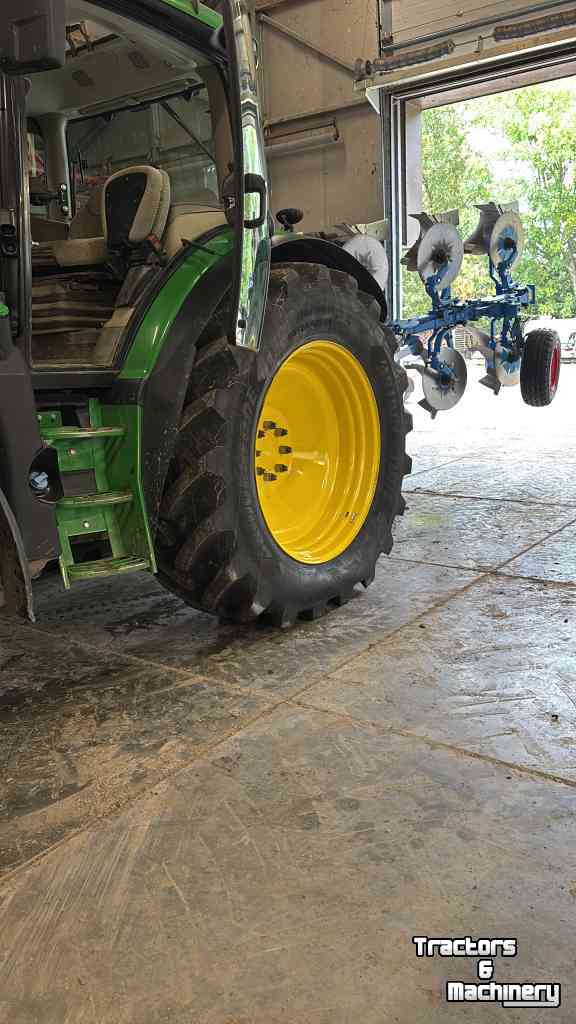 Wielen, Banden, Velgen & Afstandsringen Bridgestone 580/70R42