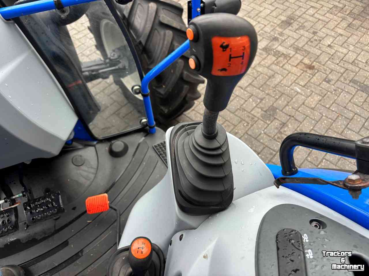 Tractor / Trekker New Holland T 5.95