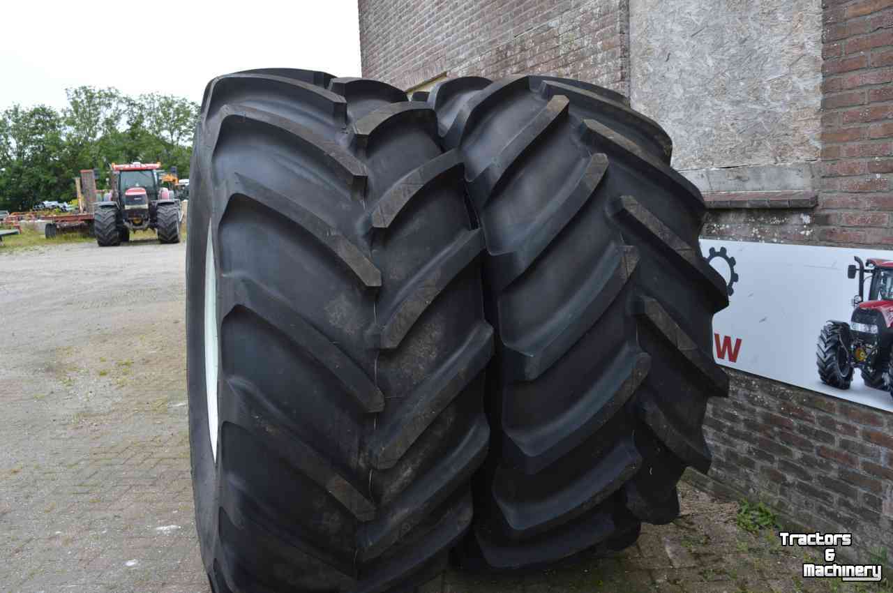 Wielen, Banden, Velgen & Afstandsringen Michelin 800/70r38 demontage