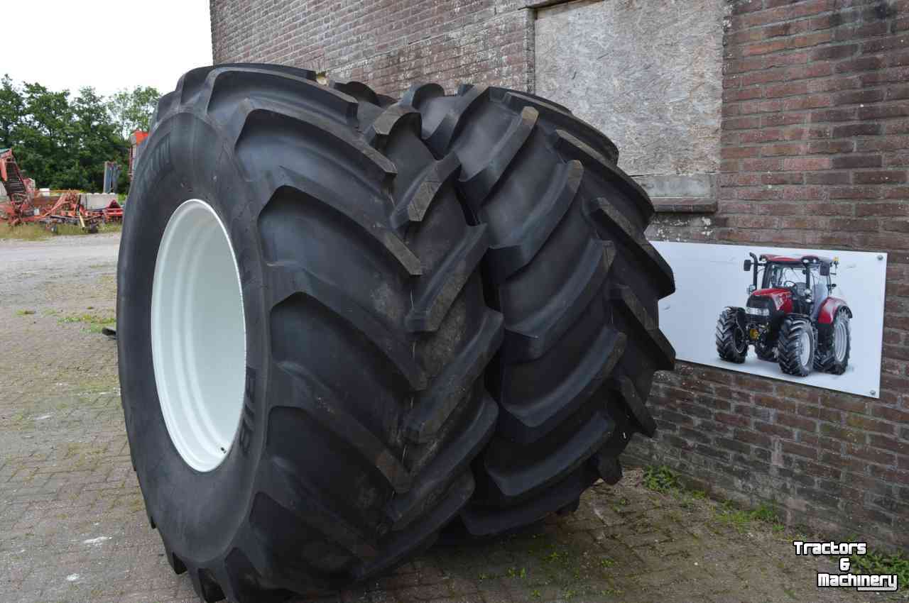 Wielen, Banden, Velgen & Afstandsringen Michelin 800/70r38 demontage