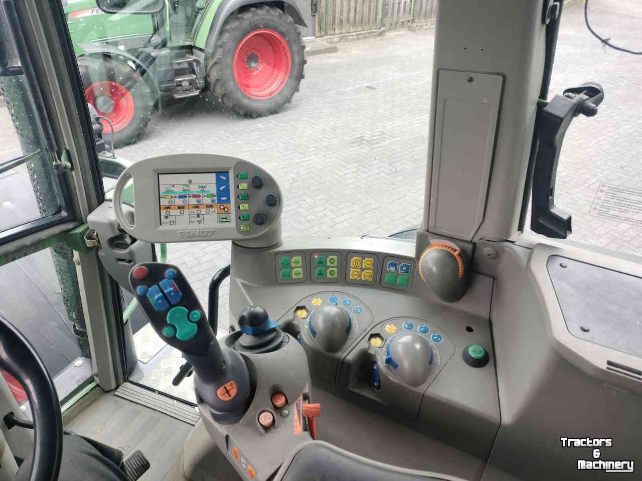 Tractor / Trekker Fendt 820 Vario TMS