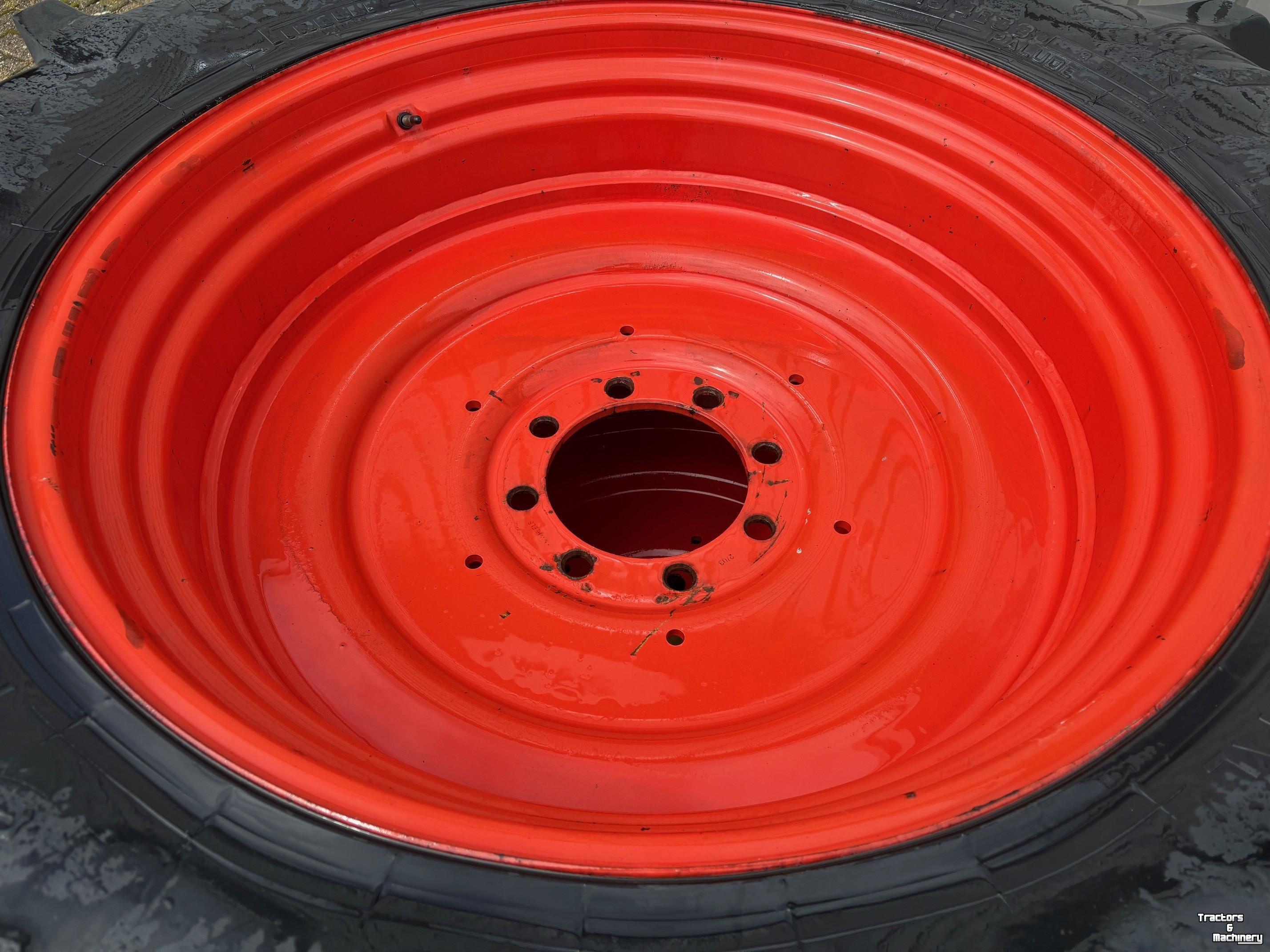 Wielen, Banden, Velgen & Afstandsringen Pirelli 18.4R38 ploegbanden