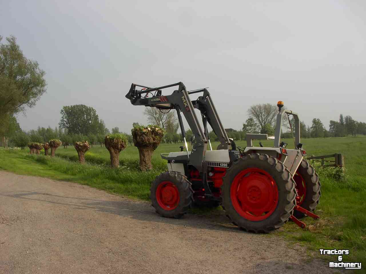 Traktoren Case 1390 - 4 wd