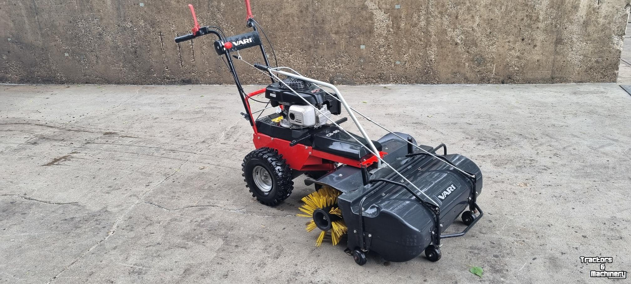 Veegmachine  CB80