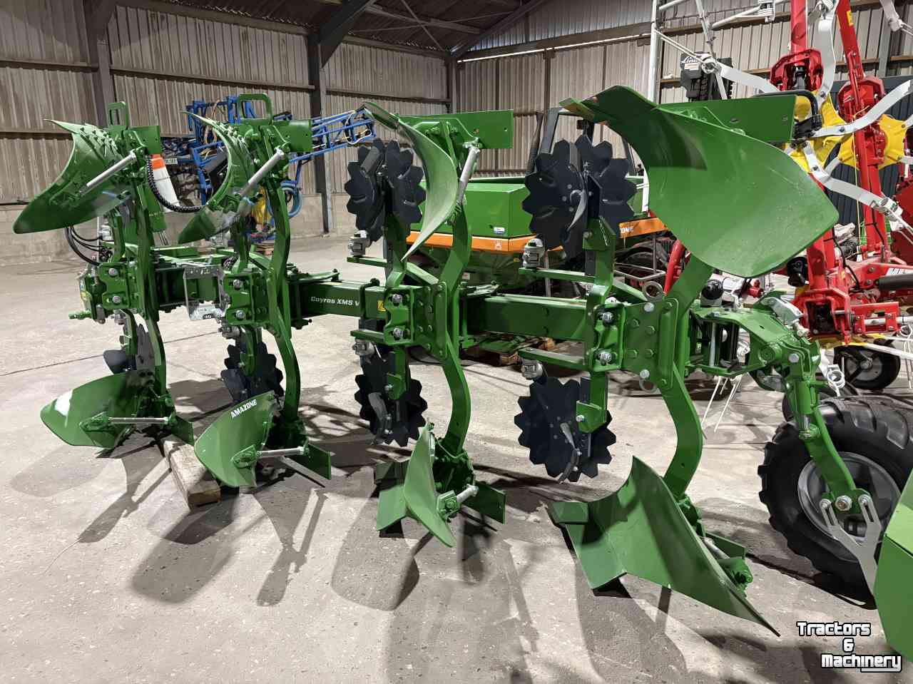 Ploegen Amazone Cayros XMS950-V 3+1 4 schaar