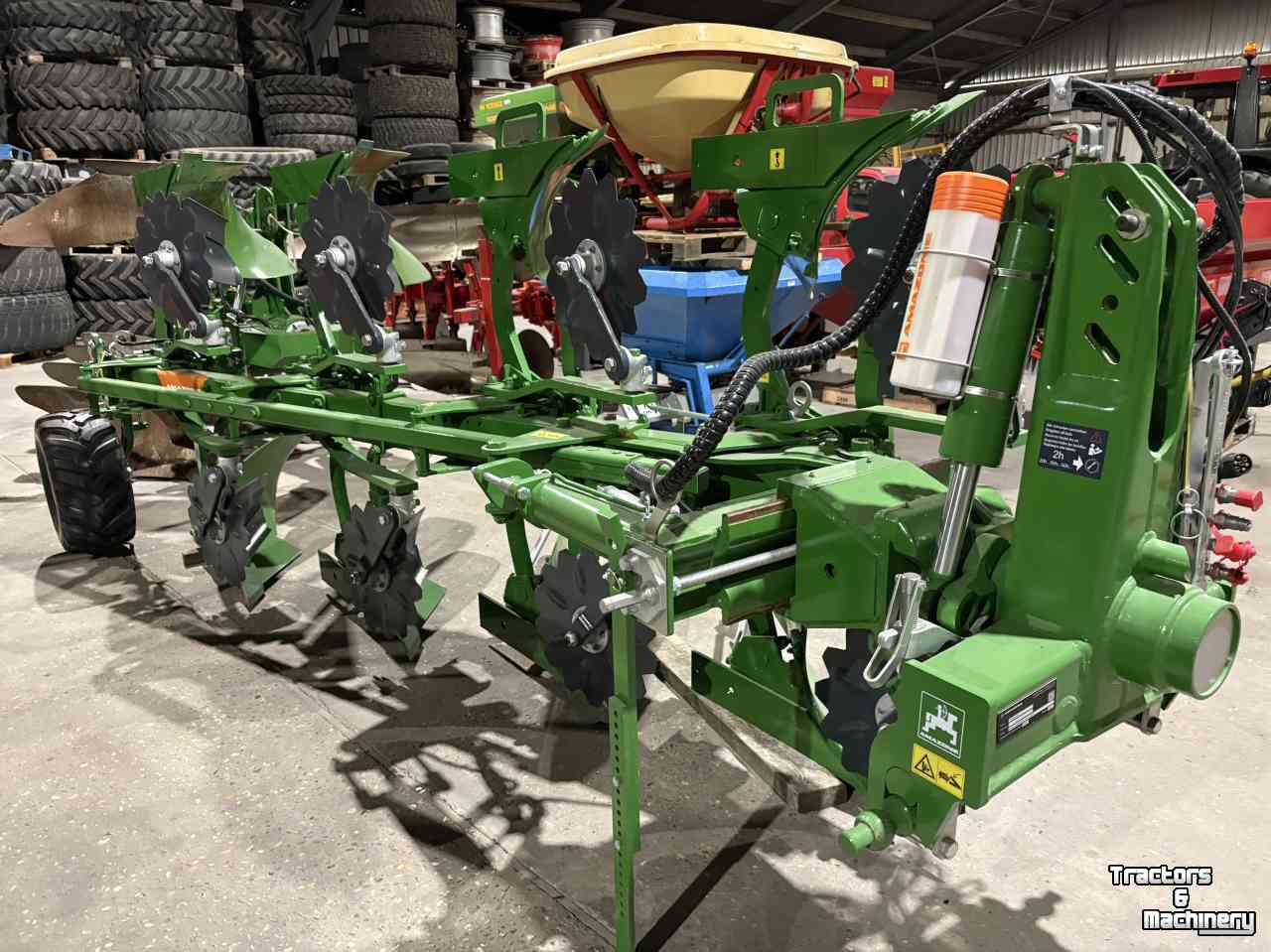 Ploegen Amazone Cayros XMS950-V 3+1 4 schaar