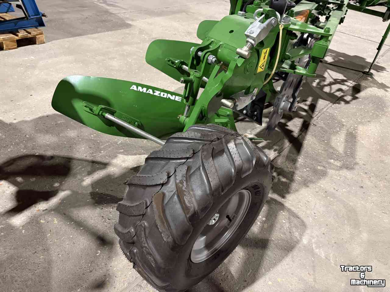 Ploegen Amazone Cayros XMS950-V 3+1 4 schaar