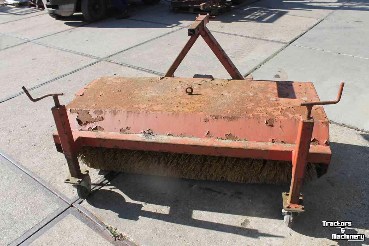 Veegmachine Hekamp VM205 aftakas veegmachine rolbezem rolveger