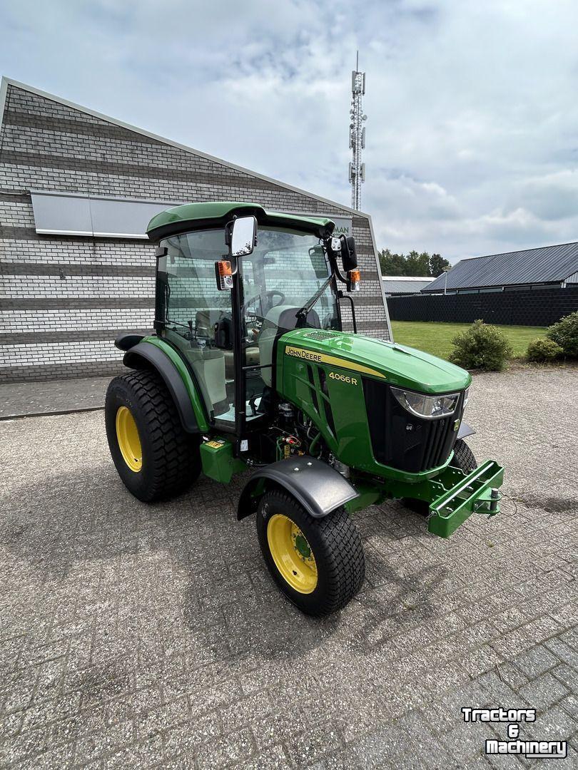 Smalspoor tractor John Deere 4066R