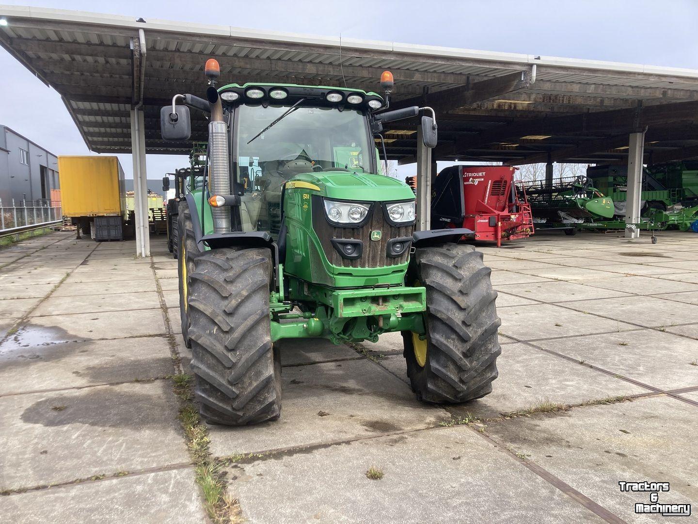 Tractor / Trekker John Deere 6125R