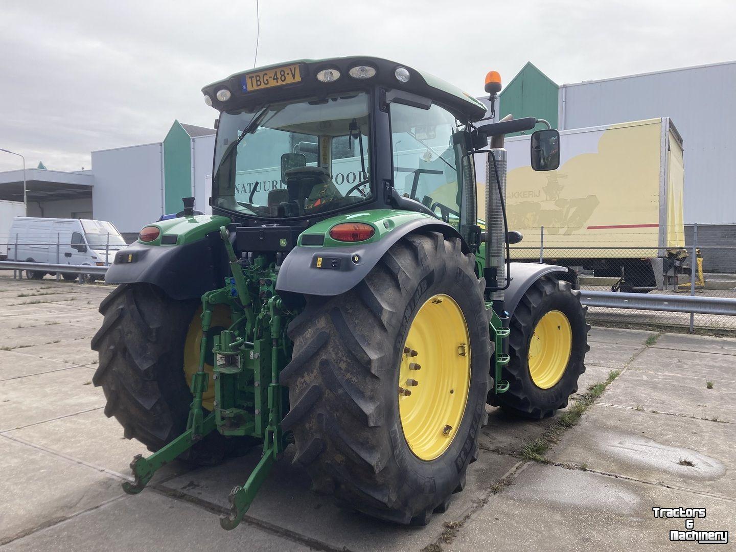 Tractor / Trekker John Deere 6125R