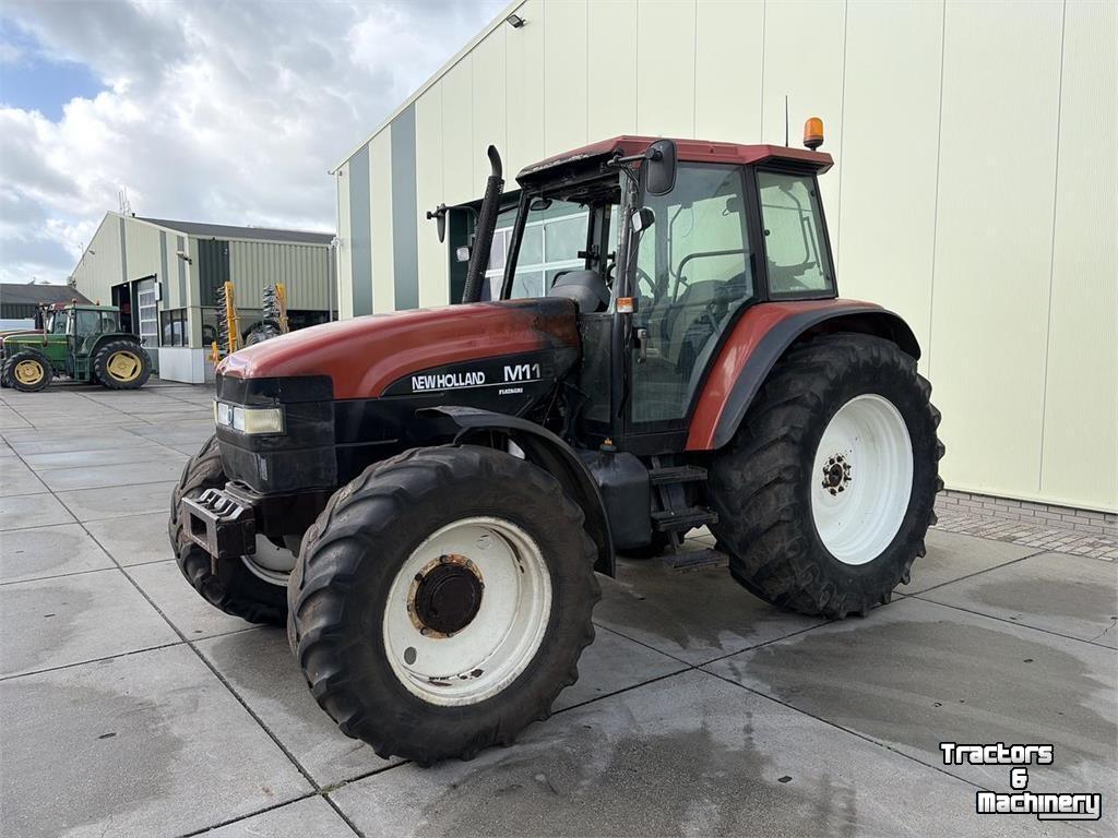 Tractor / Trekker New Holland 8160