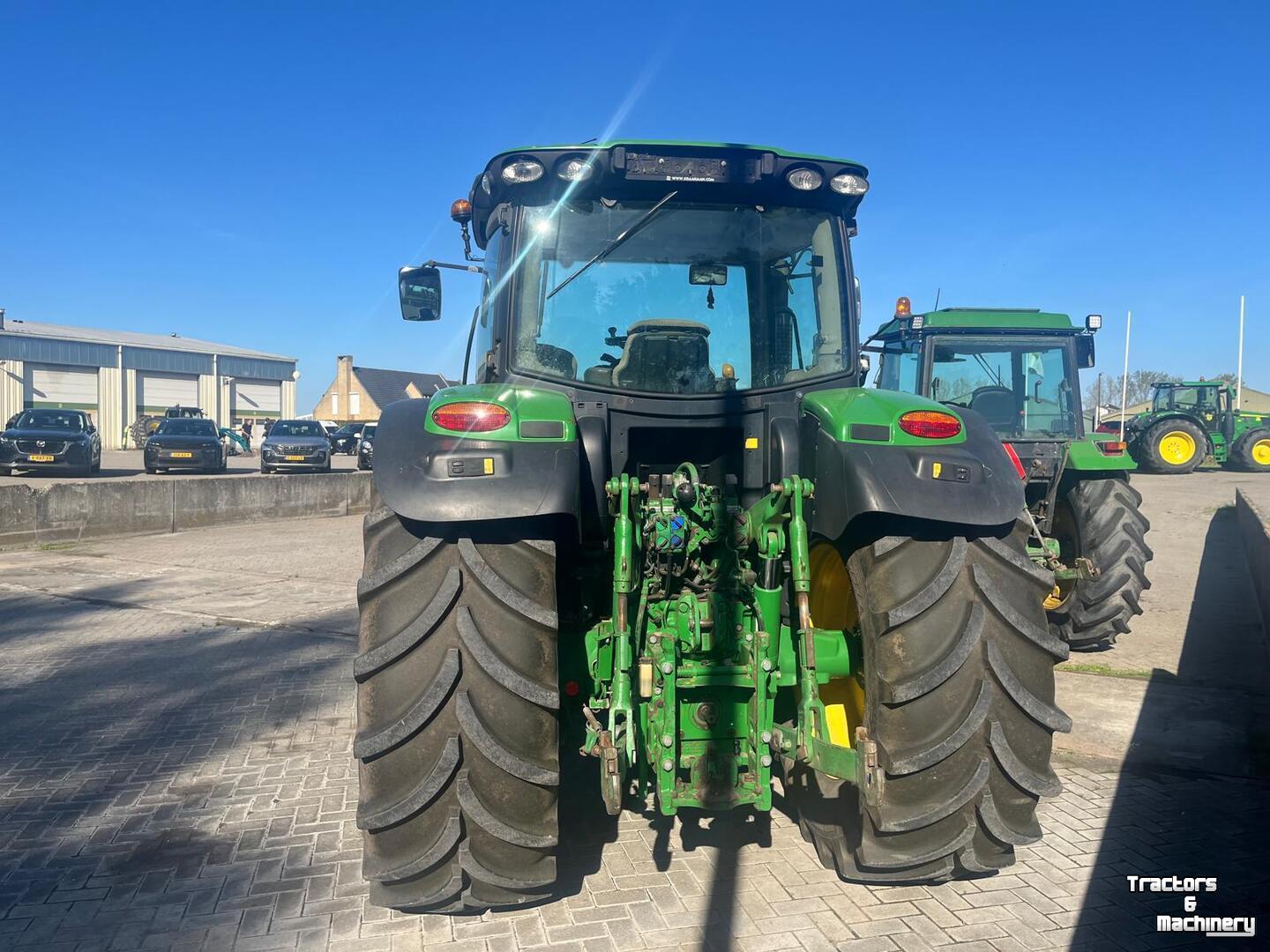 Tractor / Trekker John Deere 6150R