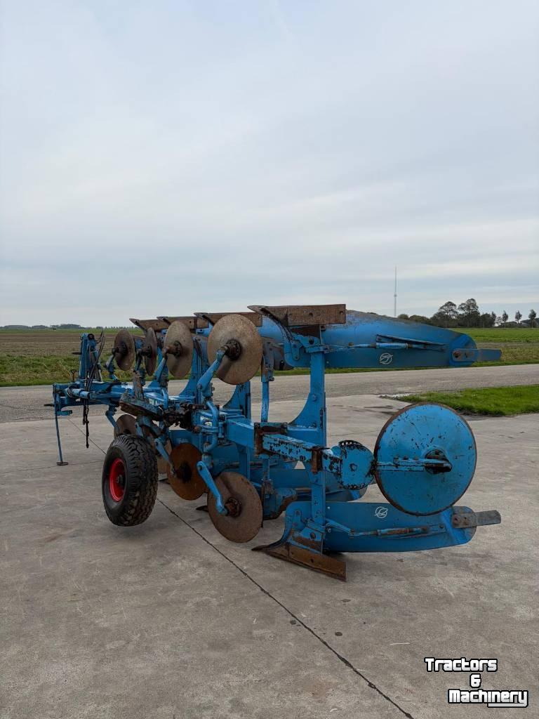 Ploegen Lemken Opal 140 wentelploeg