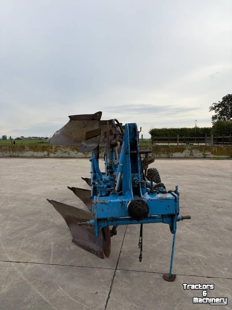 Ploegen Lemken Opal 140 wentelploeg