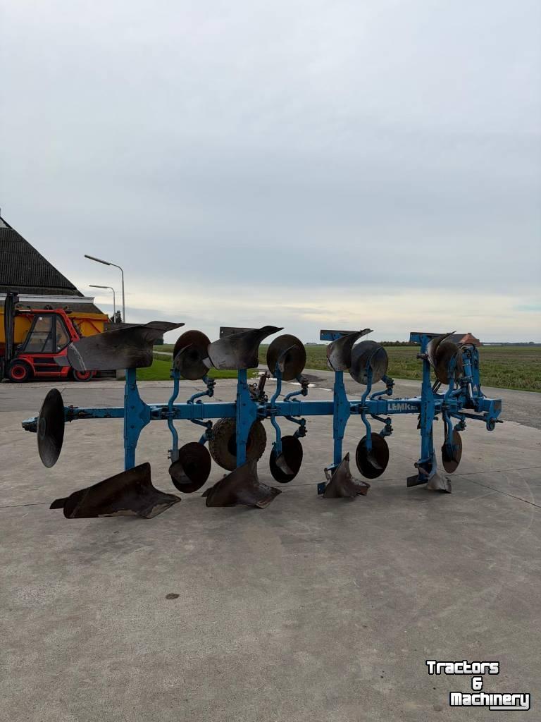 Ploegen Lemken Opal 140 wentelploeg