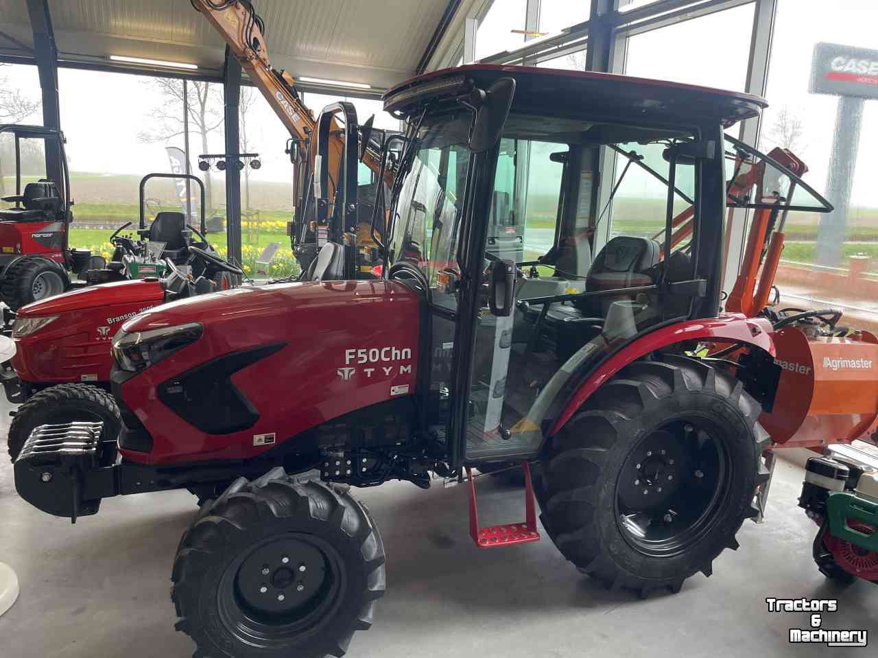 Tractor / Trekker TYM Tym 50 hydrostaat ACTIE PRIJS! nieuwe trekker eventueel met voorlader